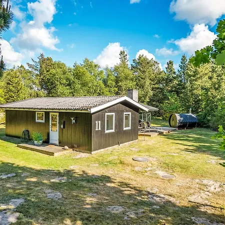 Eli - 1-5km To The Fjord By Interhome