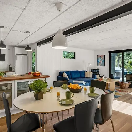 Eli - 1-5km To The Fjord By Interhome Feriehus