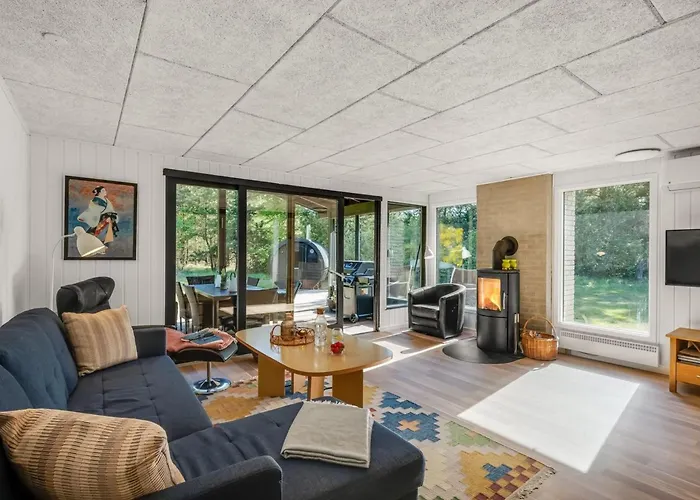 Eli - 1-5km To The Fjord By Interhome *